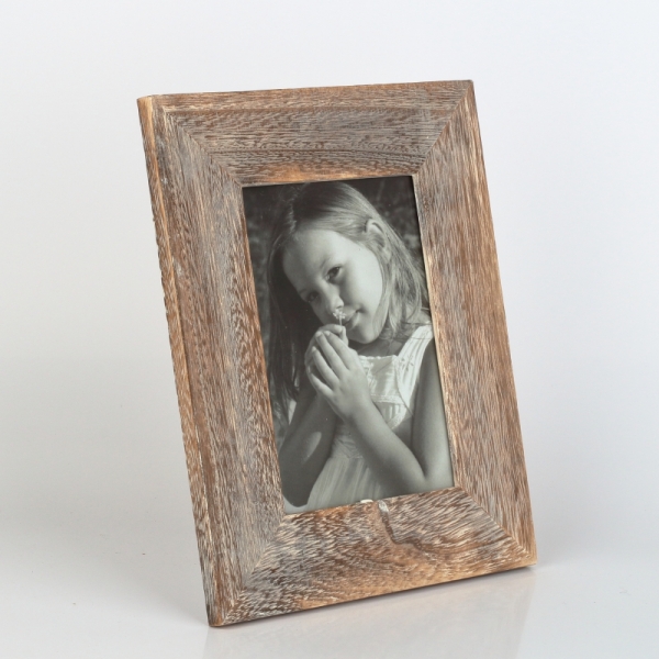 Drevený fotorám prírodný s patinou 21,5x27cm
