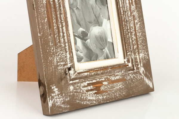 Drevený fotorámček hnedý 23x28x3cm