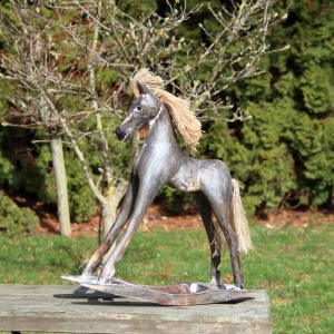 Dřevěný houpací koník 38cm