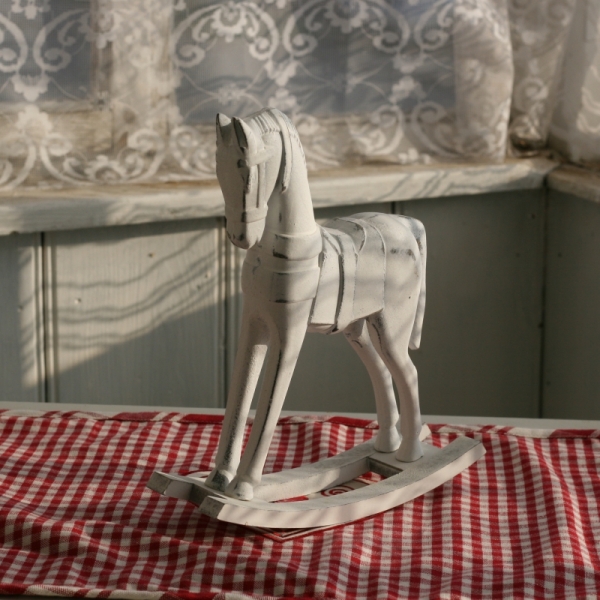 Drevený hojdací kôň biely 23x14cm