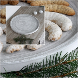 Drevený servírovací podnos na cukrovinky 30cm