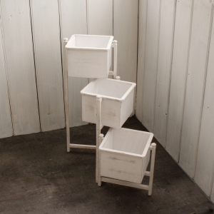 Drevený stojan na kvety biely 67cm