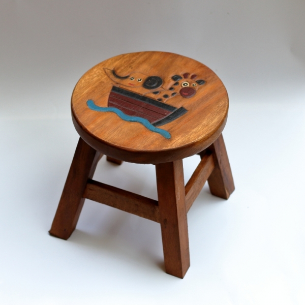 Drevený stojan na kvety