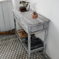 Drevený stôl hnedý so zásuvkou 90×77×41cm