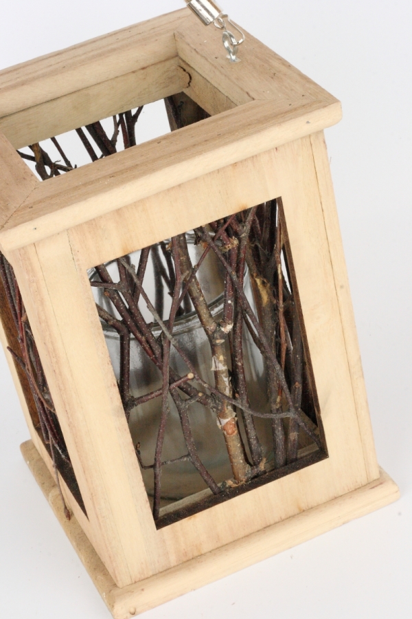 Drevený svietnik / lampáš z vetvičiek tmavý 23x17cm