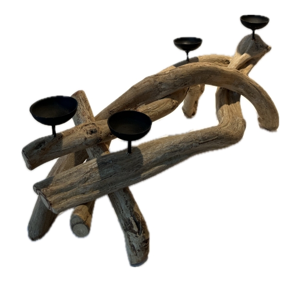 Drevený svietnik z náplavového dreva 30 x 15 x 15 cm