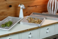 Drevený tácka s patinou 25x25cm