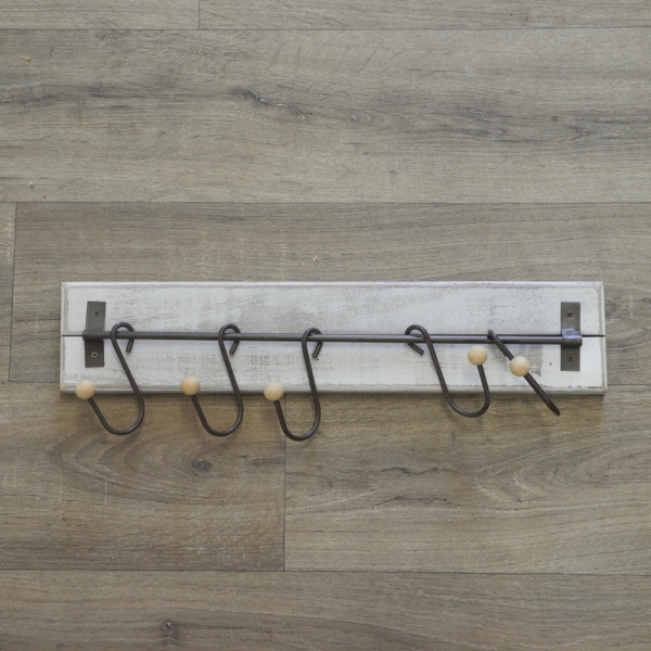 Dřevěný věšák 49x10cm