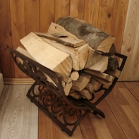 Držiak na drevo liatinový