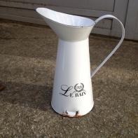 Džbán z bieleho smaltu 30cm - poškodený D