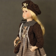 Exkluzívna zberateľská bábika Gabriela 60 cm