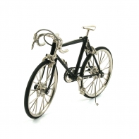 Favorit koleso s baranmi čierne 20x12x4,5cm funkčné replika