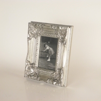 Fotorámik strieborný zdobený 20x25cm