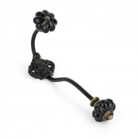 Háčik čierny kov 19cm