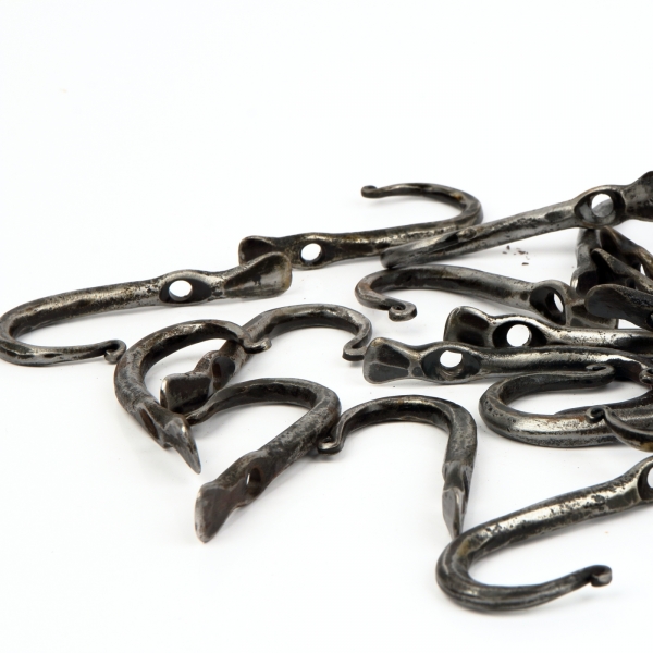 Háčik na stenu 8cm