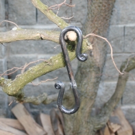 Háčik obojstranný