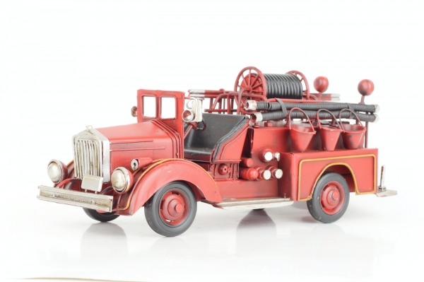 Hasičské auto retro model 30cm