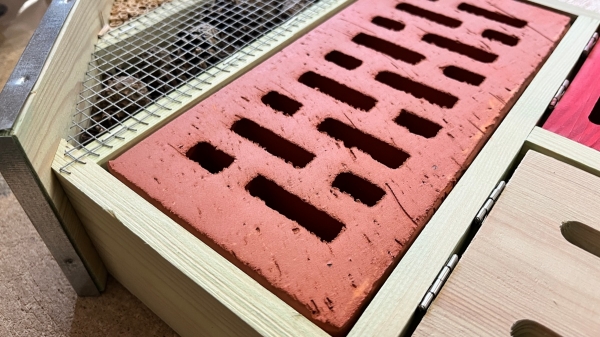 Hmyzie hotel 33,2x12,9x54,3cm