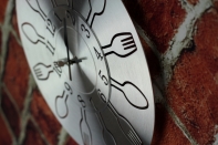 Hodiny do kuchyne - motív príbory 33cm