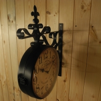 Hodiny do reštaurácie OLD TOWN CLOCKS