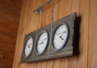 Hodiny na konzole Paris - London - New York 76cm