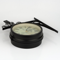 Nástenné hodiny obojstranné 38x32x10cm