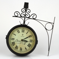 Nástenné hodiny obojstranné 38x32x10cm