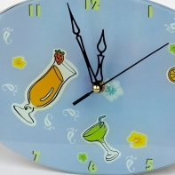 Nástenné oválne, sklenenné hodiny