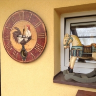 Hodiny s kyvadlom 58cm s kohútom