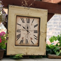 Hodiny sa zámockým vzorom 58x58cm