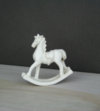 Hojdací kôň biely 9,5x9,5cm