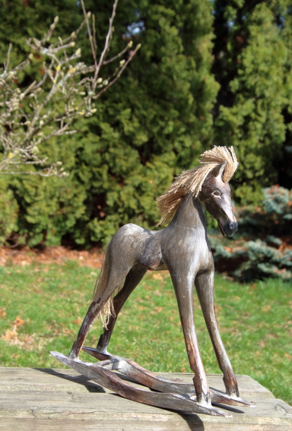 Hojdací kôň drevená dekorácie 38cm