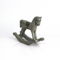 Hojdací kôň drevený zelený 13x11,5x4,5cm