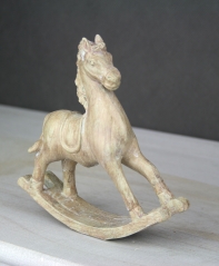 Hojdací kôň hnedý 13x13cm