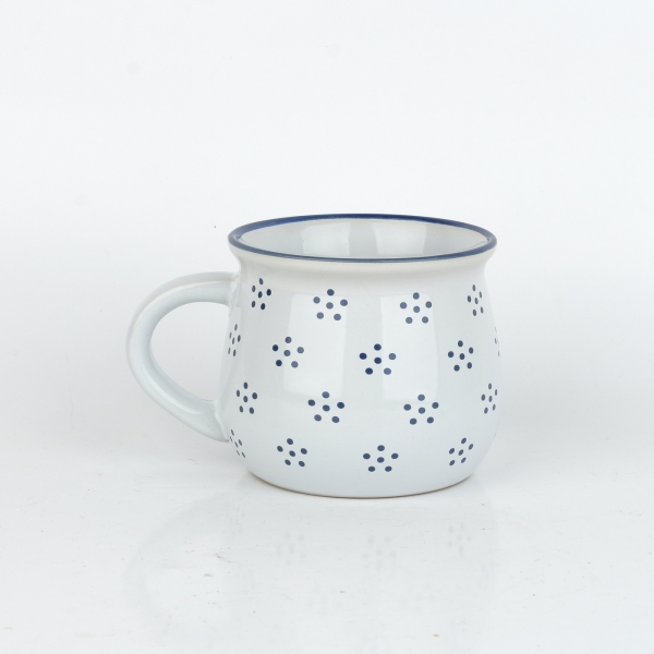 Hrnček biely s čiernymi bodkami 370ml