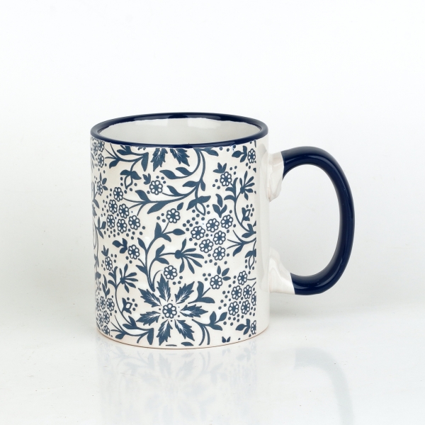 Hrnček kvetinový motív bielomodrý 620ml keramika