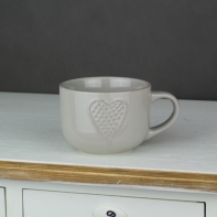 Hrnček na čaj so srdcom sivý 500ml