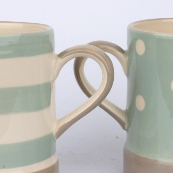 Hrnček s bodkami Cream AND Country 400ml