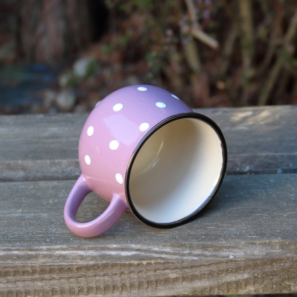 Hrnček s bodkami fialový 230ml