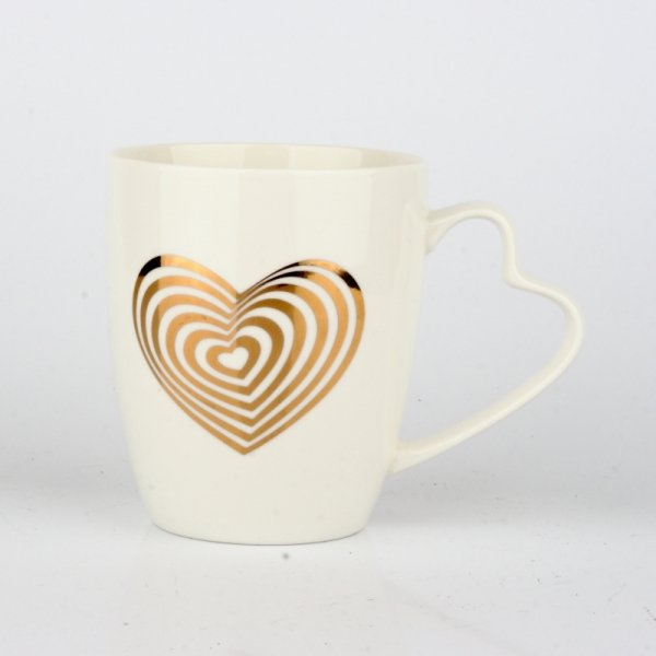 Hrnček so zlatým srdcom v darčekovom balení 360ml
