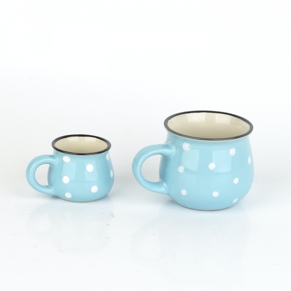 Hrnček svetlo modrý s bielymi bodkami 230ml