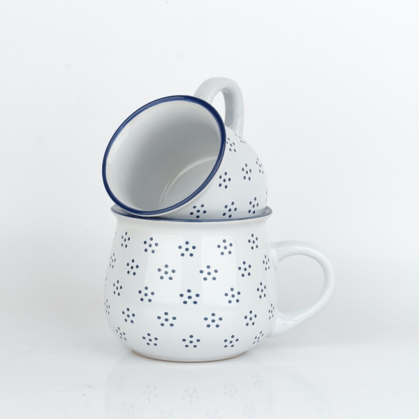 Hrnček väčší biely s čiernymi bodkami 770ml
