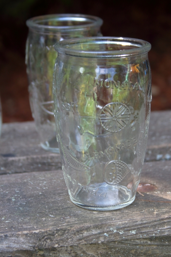 Karafa 1,1l so 4 pohármi 300ml