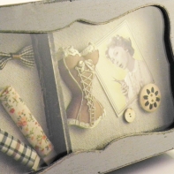 Kazeta na šitie drevená