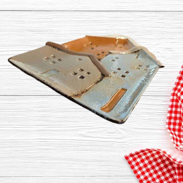 Keramické domčeky tácka na pečivo 17 x 24 x 2 cm