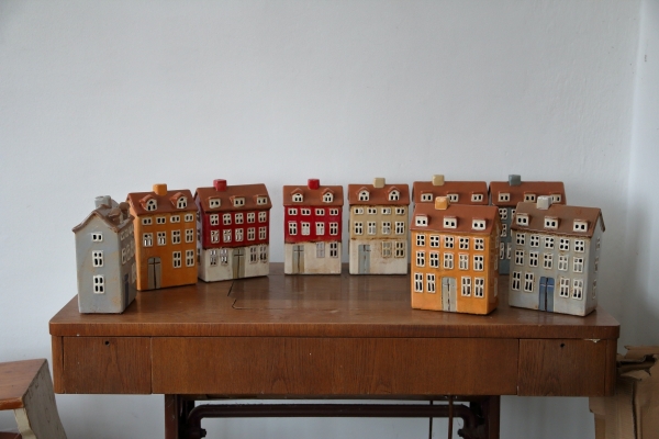 Keramické vianočné domčeky 14x19x7,5cm C