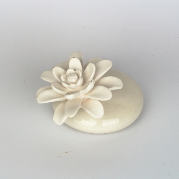 Keramický dizajnový difuzér biely oválny Blanco Frutos Rojos 200ml