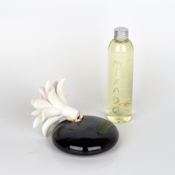 Keramický difuzér čierny oválny červená ruža Negro Flor Blanca 200ml