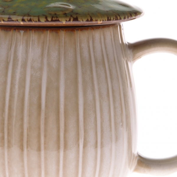 Keramický hrnček na kávu - s viečkom