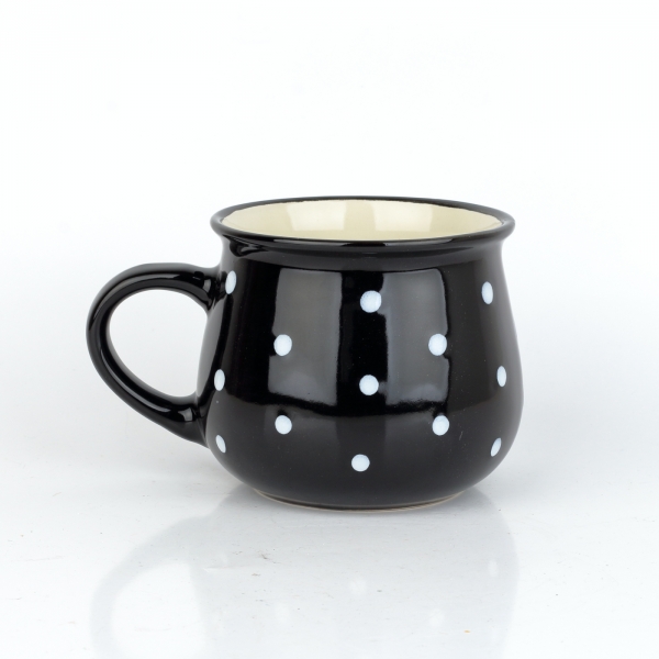 Keramický hrnček s bodkami čierny objem 770 ml